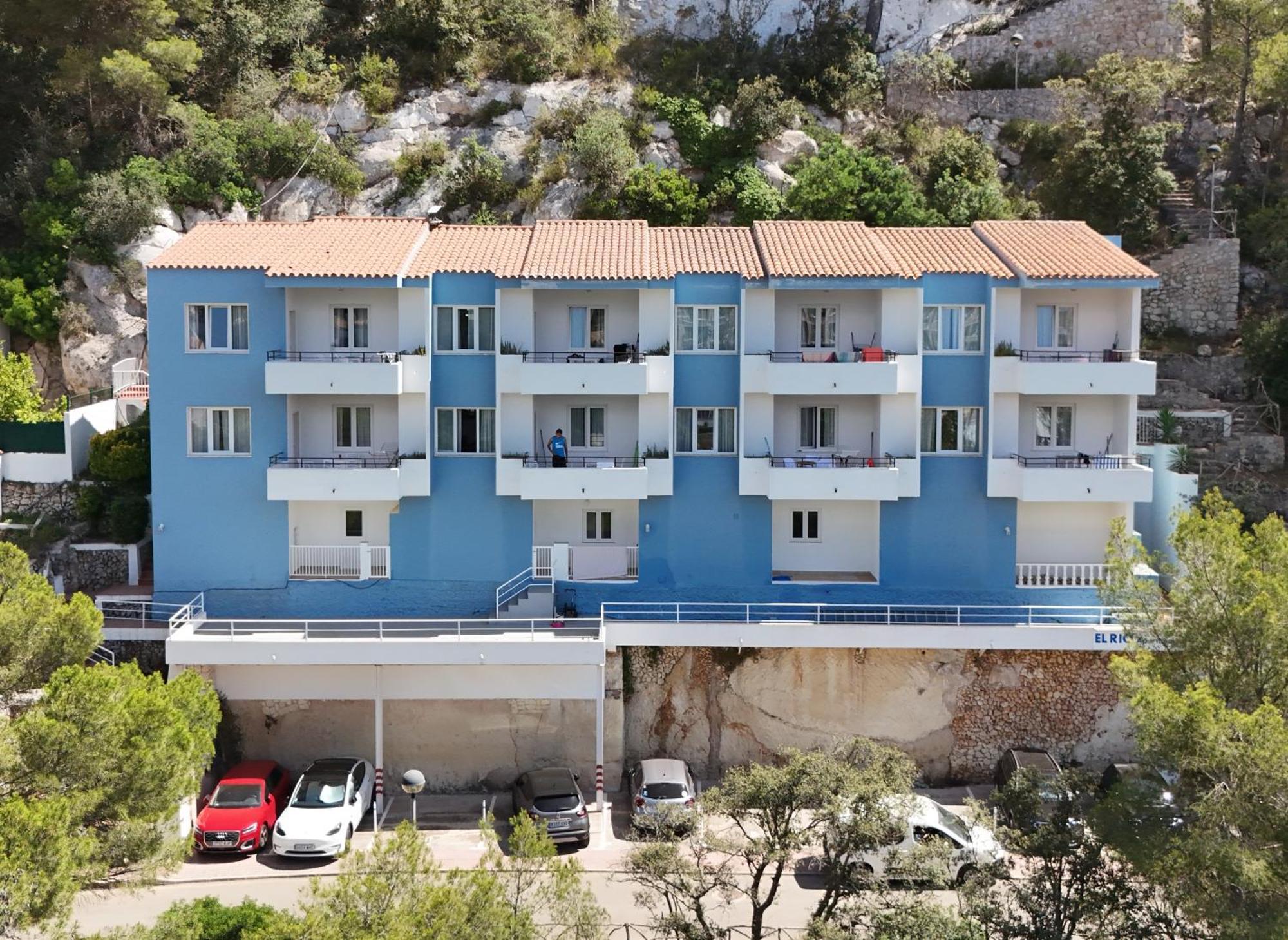 Apartamentos El Rio Cala Galdana  Bagian luar foto